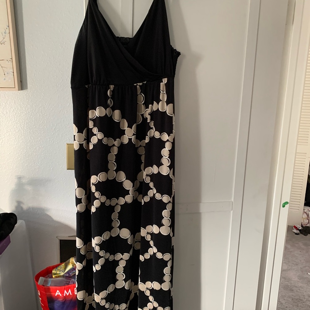 Maxi Dress - Picture 4 of 4
